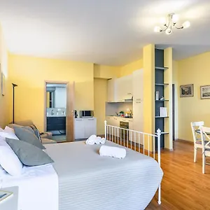 https://windows-on-dome-luxury-flat.it-tuscanyhotel.com