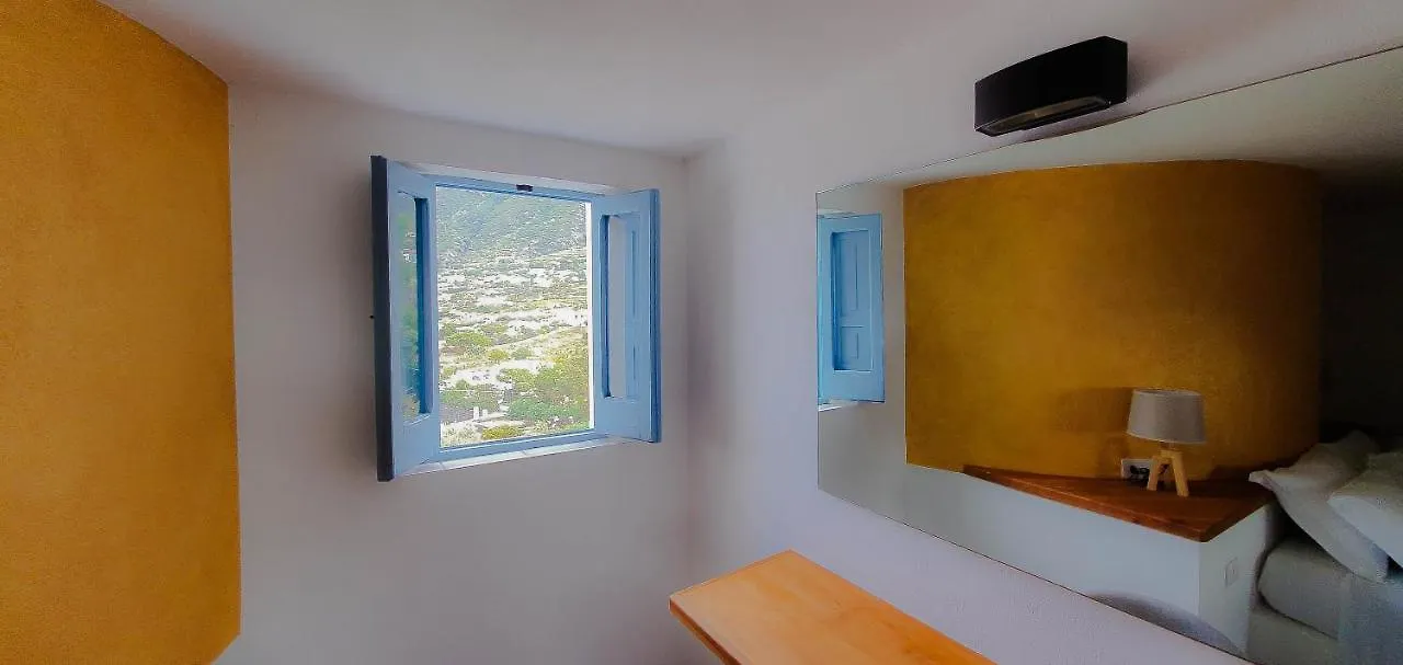 Hotel Santa Isabel Malfa  Malfa (Salina)