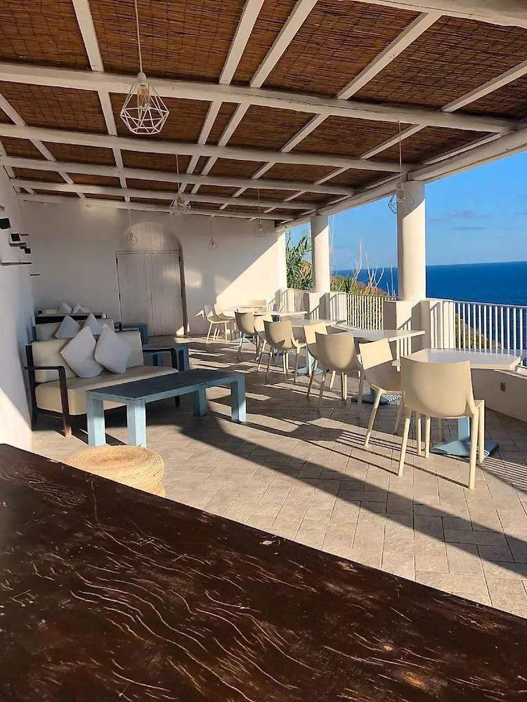 Hotel Santa Isabel Malfa  4*, Malfa (Salina) Italy